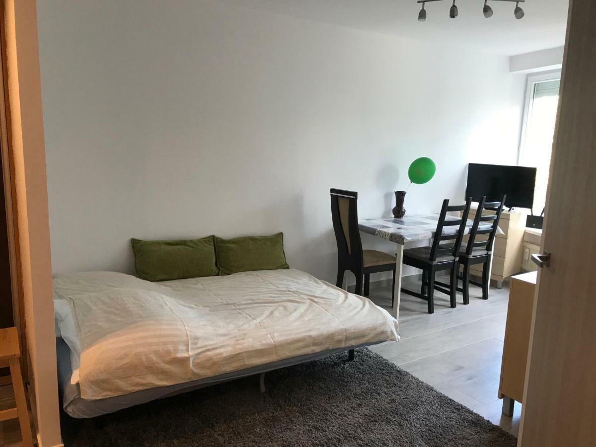 Apartament Grochowy - Poznan Stare Miasto Luaran gambar
